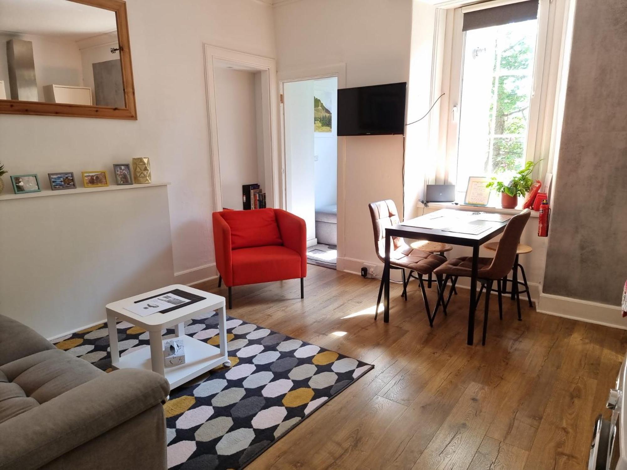 Charming Victorian Apartment, Close To Centre Інвернесс Екстер'єр фото